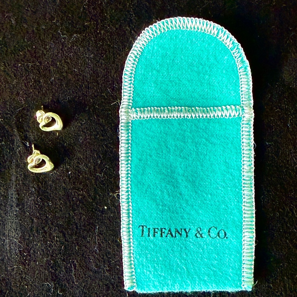 Tiffany & Co. Gold Heart Earrings with Blue Pouch